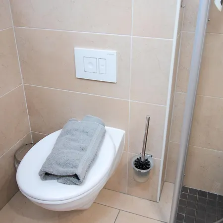 Rollis Kate By Interhome *